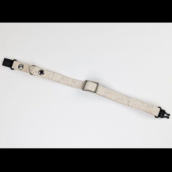 Cork Breakaway Cat Collar in White - Picture 2 of 5